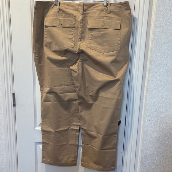 Lands' End Women's Tan Trousers - Picture 5 of 5